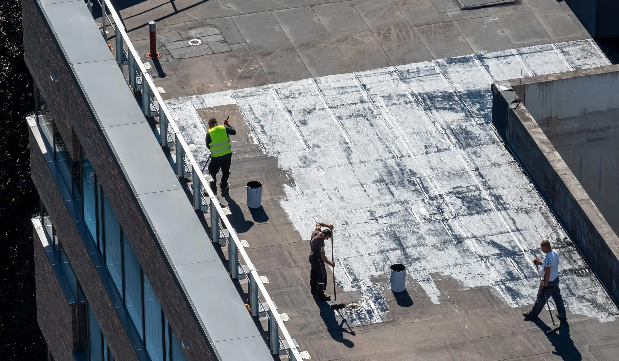 Commercial flat roof on a Glendale office and retail building, HP Roofing Pro service area